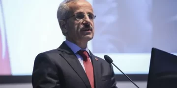 Bakan Uraloğlu: Çekmeköy’e ulaşımı 16 dakikadan 1 dakikaya indirdik