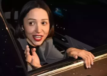 Zeynep Bastık ‘Lan’ şarkısı hakkında konuştu: Mutluluktan delirmek üzereyim!