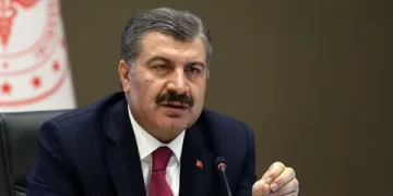 Sağlık Bakanı Fahrettin Koca: 112 acilin önü kesilmemeli
