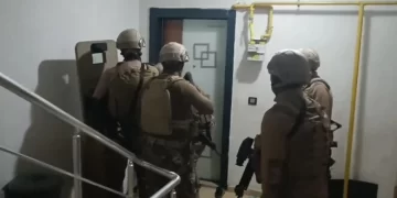 ‘MAHZEN-35’ Operasyonlarında 6 ayrı organize suç örgütü çökertildi