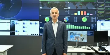 Bakan Uraloğlu müdahale merkezinin çalışmalarını anlattı