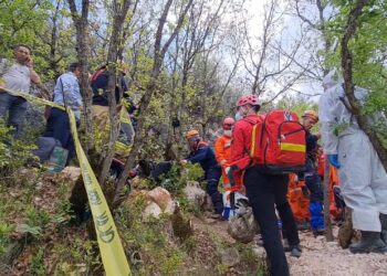 Bursa’da gazdan zehirlenen 3 defineci hayatını kaybetti