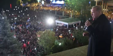 Erdoğan: Türk Milleti yine sandığı vesile kılarak mesajlarını siyasetçilere ulaştırmıştır