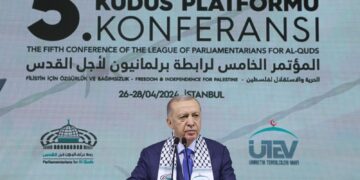 Erdoğan: Hiçbir güç kalbimizden Kudüs sevgisini sökemez