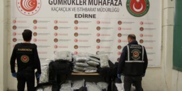 Kapıkule gümrük kapısında 220 kg uyuşturucu ele geçirildi