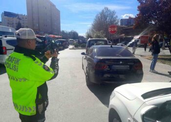 Polis ekiplerinin Ramazan Bayramı için denetimleri sürüyor
