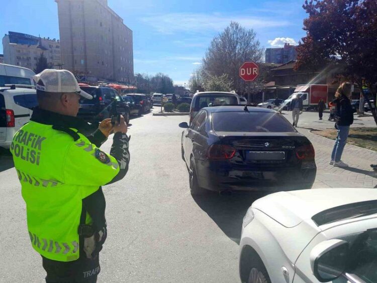 Polis ekiplerinin Ramazan Bayrami icin denetimleri suruyor habermeydan