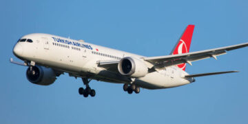 THY uçağına bomba ihbarı!