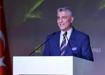 Bakan Bolat’tan Türk Hava Yolları, Airbus ve Rolls-Royce İşbirliği’ne ilişkin açıklama