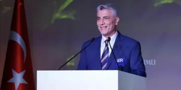 Bakan Bolat’tan Türk Hava Yolları, Airbus ve Rolls-Royce İşbirliği’ne ilişkin açıklama