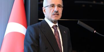 Bakan Uraloğlu: Türk Hava Yolları Türk ekonomisine 56 milyar dolar kazandırdı
