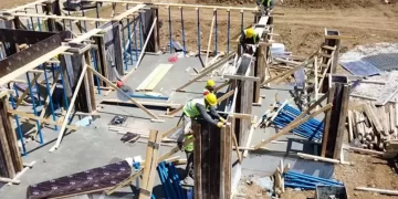 Bakan Özhaseki açıkladı: Afet bölgesinde 110 bin personelle gece gündüz demeden çalışıyoruz