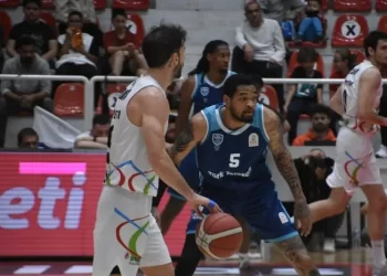 Aliağa Petkimspor, evinde Türk Telekom’u yendi!