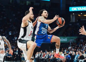 Anadolu Efes, EuroLeague’e veda etti!