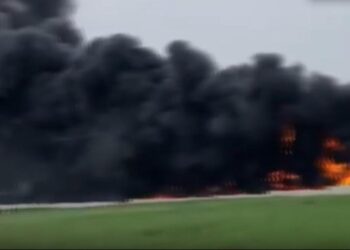 Ankara'da bir fabrikada yangın meydana geldi! Ankara’da bir fabrikada yangın meydana geldi!