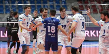 Arkas Spor 3-1 Bursa Büyükşehir Belediyespor