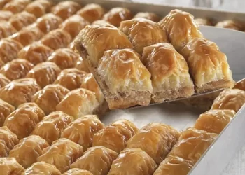 Bayram öncesi ev baklavalarına ilgi arttı