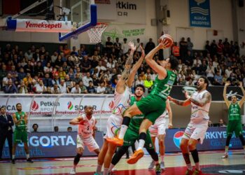 Bursaspor’dan, Petkimspor deplasmanında kritik galibiyet!