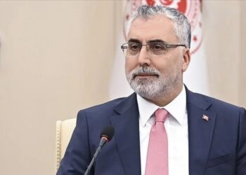 Bakan Işıkhan’dan deprem bölgesi hakkında açıklama