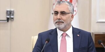 Bakan Işıkhan’dan deprem bölgesi hakkında açıklama