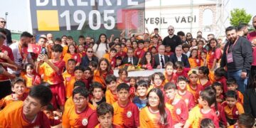 Dursun Özbek ve Yönetimi deprem bölgesi Hatay’da!