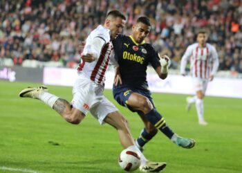 Fenerbahçe, Sivas’ta ağır yaralı!