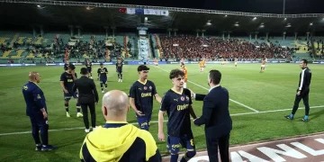 Fenerbahçe, Süper Kupa maçında sahadan çekildi!