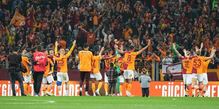 galatasaray evinde pendikspor u 4 golle gecti habermeydan