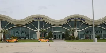 Hatay Havalimanı’nda uçuşlar tekrardan başladı
