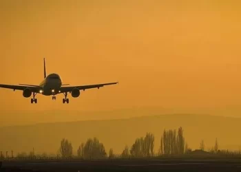 Uluslararası hava yolu şirketleri İsrail uçuşlarını iptal etti