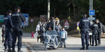 Türklerin iltica talepleri yüzde 85 arttı