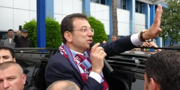Ekrem İmamoğlu açıkladı: Partiler detaydır, esas olan milletin iyiliğidir