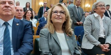 Ayşe Sibel Yanıkömeroğlu, İYİ Parti’den ayrılarak CHP’ye geçti