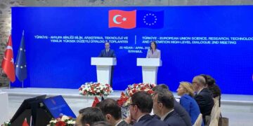 Bakan Kacır’dan AB’ye vize muafiyeti ile ilgili açıklama