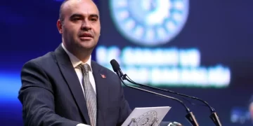 Bakan Kacır açıkladı: Uzay erişim projelerimizi tamamlayacağız