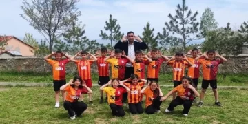 Mauro Icardi, Muşlu küçük hayranlarını paylaştı!