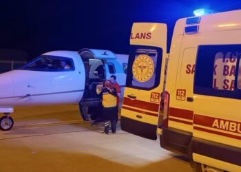Muş’ta, ambulans uçak 4 yaşındaki Alya için havalandı!