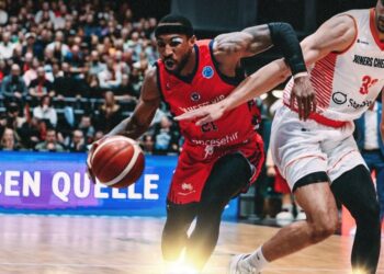 NINERS Chemnitz 85-74 Bahçeşehir Koleji