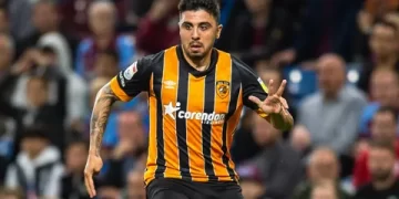 Ozan Tufan, Championship’te haftanın en iyi 11’inde!