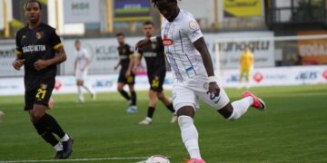 Rizespor, deplasmanda İstanbulspor’u 4 golle geçti!