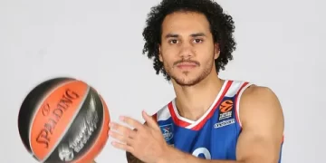 Shane Larkin, sözleşme kararını verdi!