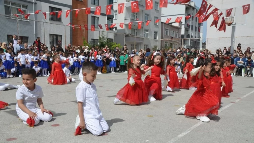 sinop istiklal ilkokulu nda 23 nisan coskusu habermeydan