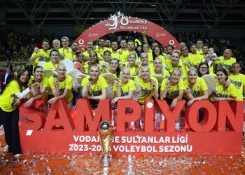 Sultanlar Ligi’nin şampiyonu Fenerbahçe Opet!
