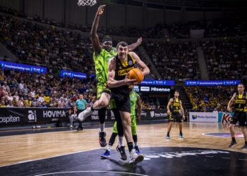 TOFAŞ, Şampiyonlar Ligi’ne veda etti!