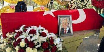 Togay Bayatlı’nın cenazesi defnedildi!