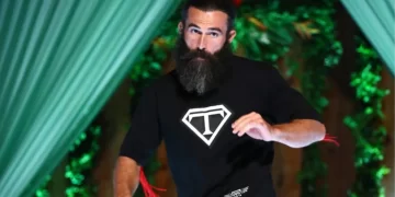 Survivor Turabi’den olay paylaşım: ‘Kim derdi bu tip milyon dolarlar kazanacak’