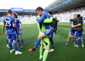 Yunus Akgün asisti yaptı, Leicester City 3 puanı kaptı!