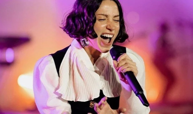 Zeynep Bastık ameliyat olacağını açıkladı zeyne bastik habermeydan