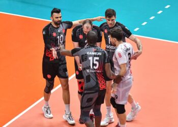 Ziraat Bankkart, Galatasaray’ı yenip seride öne geçti!