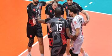 Ziraat Bankkart, Galatasaray’ı yenip seride öne geçti!
